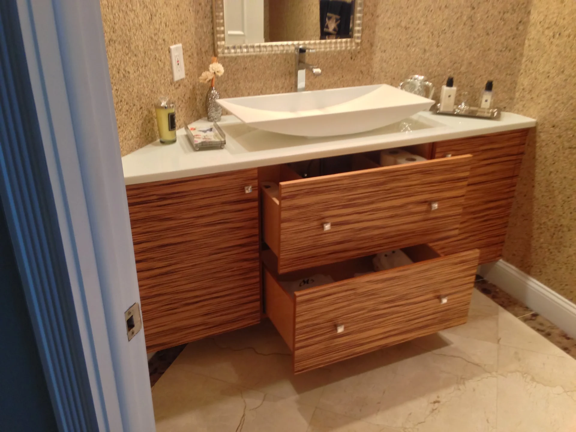 latest iphone pictures jan 18,2014 236